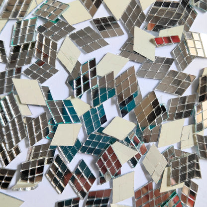 Glass Mirror- Diamond- 9 cut