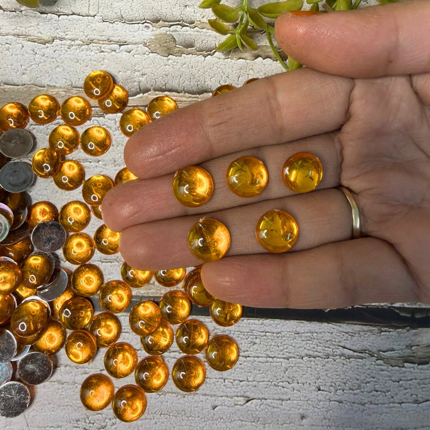 Rhinestones Round Shape