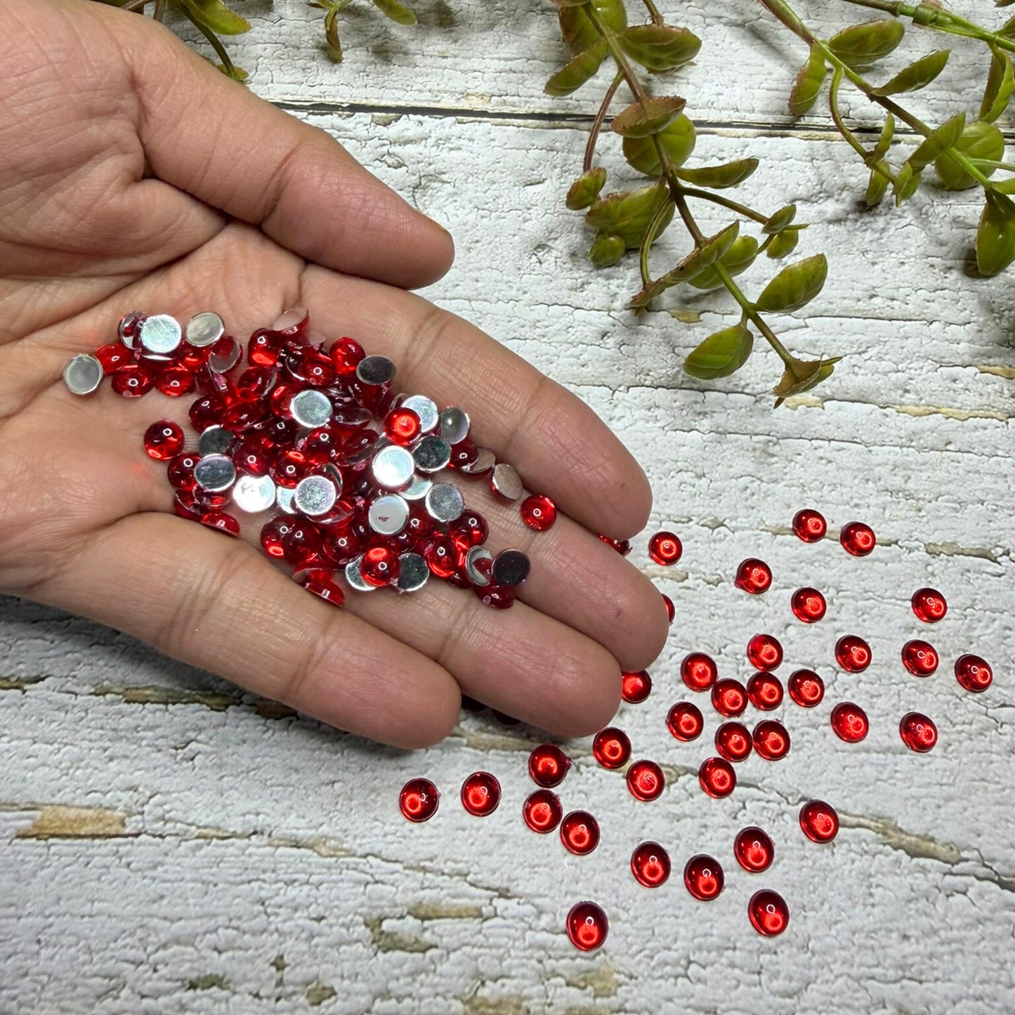 Rhinestones Round Shape